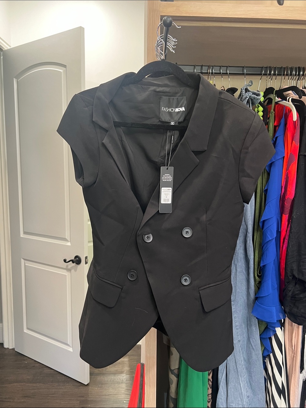 Fashion Nova Black Short-Sleeve Double-Breasted Blazer